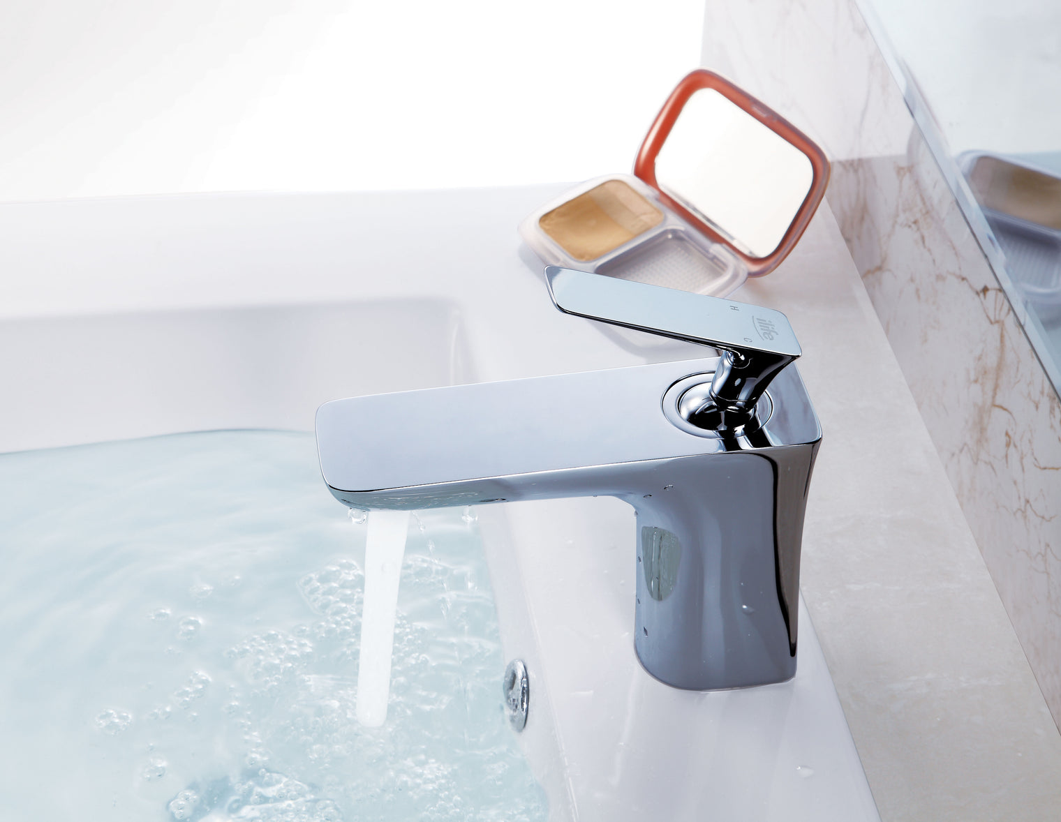 TOLNA Basin Faucet-Top Mount Faucet-INFINITE-訂造洗手盆,浴室翻新, small size bathtubs, custom-made bathtub HK,freestanding bathtub Hong Kong, 獨立式 浴缸 香港, premium bathtub brands HK, Where to buy bathtubs in Hong Kong, best custom bathroom furniture HK, Infinite Bath, Infinite浴缸, Cloakroom,Vanities, Mirrors,Bathroom Furniture, 浴室裝修,浴室 櫃 訂造