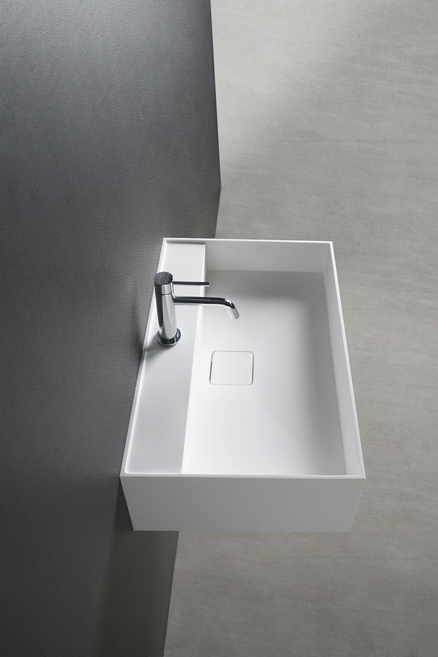 CUBE-X WM 50 w/Towel Bar-WALL MOUNT WASHBASINS-訂造一體無縫洗手盆,Tailor made Washbasins,waterbasin hk, 浴室物料,浴室裝修,訂造洗手盆,浴室翻新,Bathroomware ,Bespoke bathroom,浴室配件,訂造浴室潔具,訂造浴室傢俬,香港 浴室設計 公司,best custom bathroom furniture HK, Infinite Bath