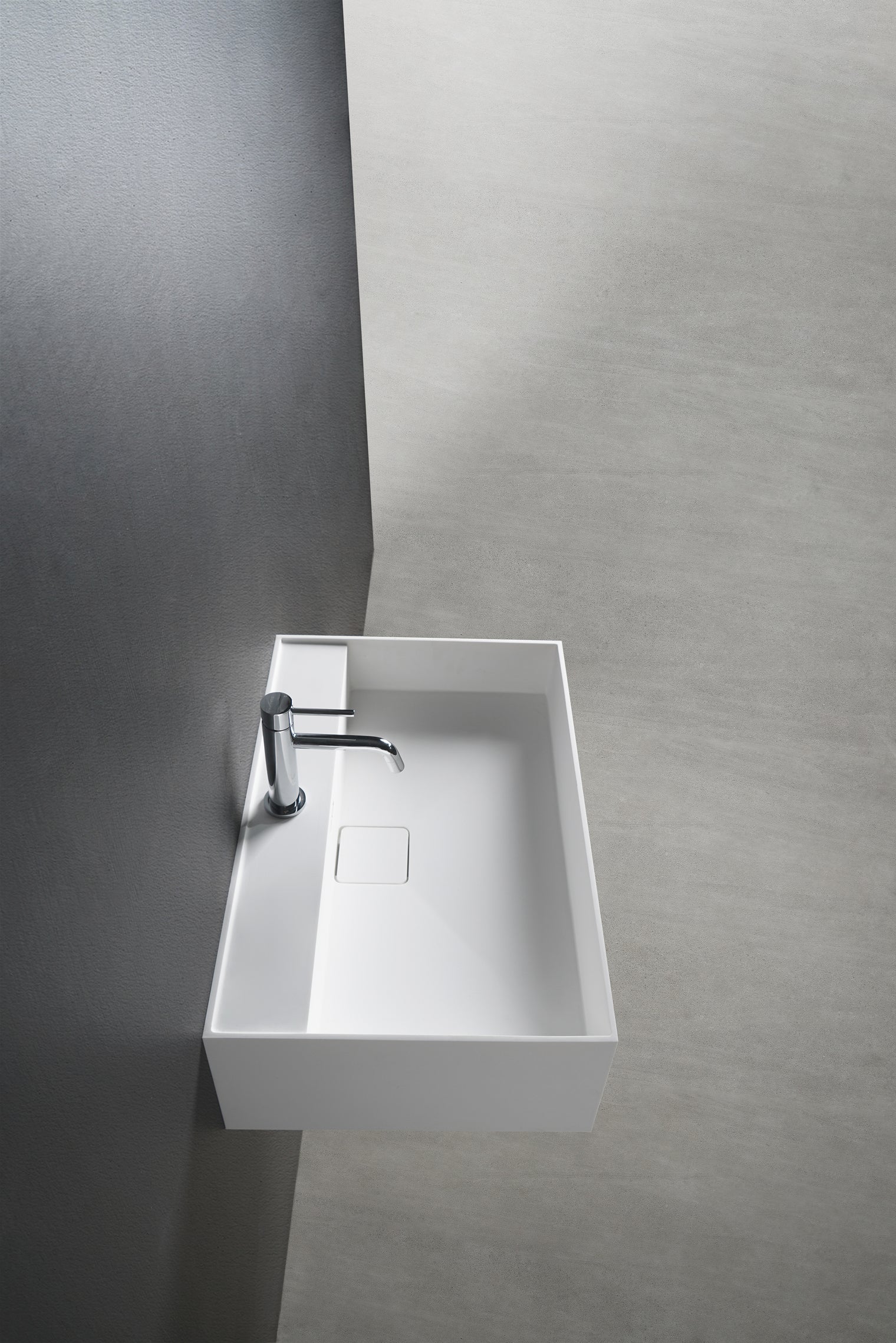 CUBE-X WM 60 w/Towel Bar-WALL MOUNT WASHBASINS-訂造一體無縫洗手盆,Tailor made Washbasins,waterbasin hk, 浴室物料,浴室裝修,訂造洗手盆,浴室翻新,Bathroomware ,Bespoke bathroom,浴室配件,訂造浴室潔具,訂造浴室傢俬,香港 浴室設計 公司,best custom bathroom furniture HK, Infinite Bath