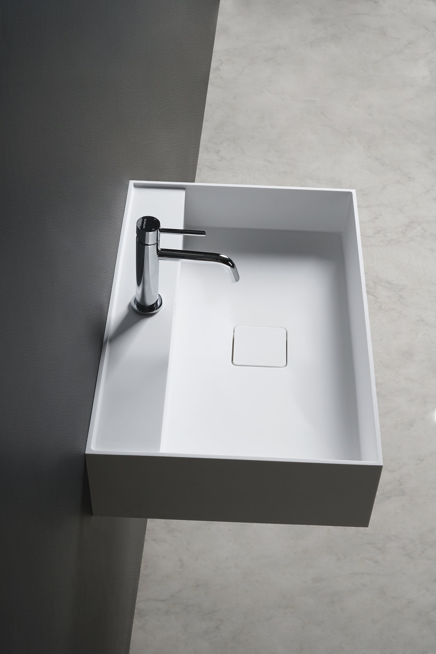 CUBE-X WM 60-WALL MOUNT WASHBASINS-訂造一體無縫洗手盆,Tailor made Washbasins,waterbasin hk, 浴室物料,浴室裝修,訂造洗手盆,浴室翻新,Bathroomware ,Bespoke bathroom,浴室配件,訂造浴室潔具,訂造浴室傢俬,香港 浴室設計 公司,best custom bathroom furniture HK, Infinite Bath