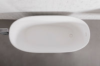 Verona 150 Freestanding Designer Solid Surfaces Oval Bathtub Verona系列1米5鵝蛋型人造石設計師獨立式鍋居浴缸採用特別溢水設計