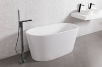 Verona 150 Freestanding Designer Solid Surfaces Oval Bathtub Verona系列1米5鵝蛋型人造石設計師獨立式鍋居浴缸採用特別溢水設計