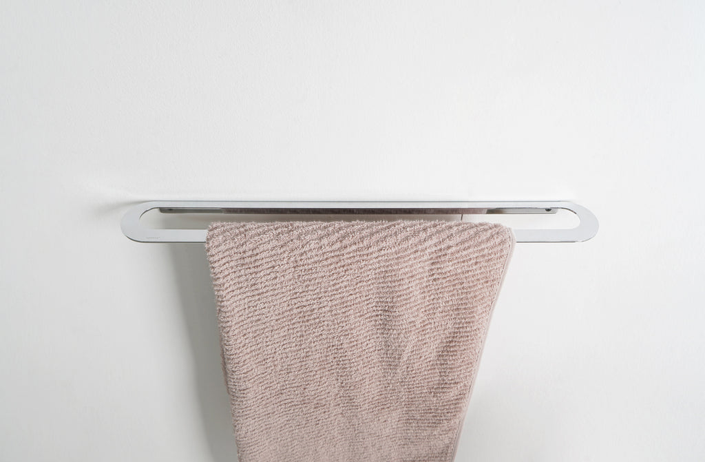 INFINITE | BARN Towel Rail 50 with shelf | Zinc base, Brass pipe