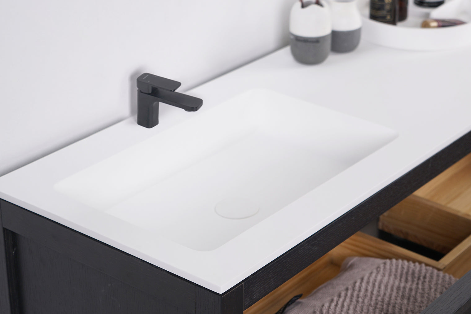 Vesta 120L-Countertop Washbasins-訂造一體無縫洗手盆,Tailor made Washbasins,waterbasin hk, 浴室物料,浴室裝修,訂造洗手盆,浴室翻新,Bathroomware ,Bespoke bathroom,浴室配件,訂造浴室潔具,訂造浴室傢俬,香港 浴室設計 公司,best custom bathroom furniture HK, Infinite Bath