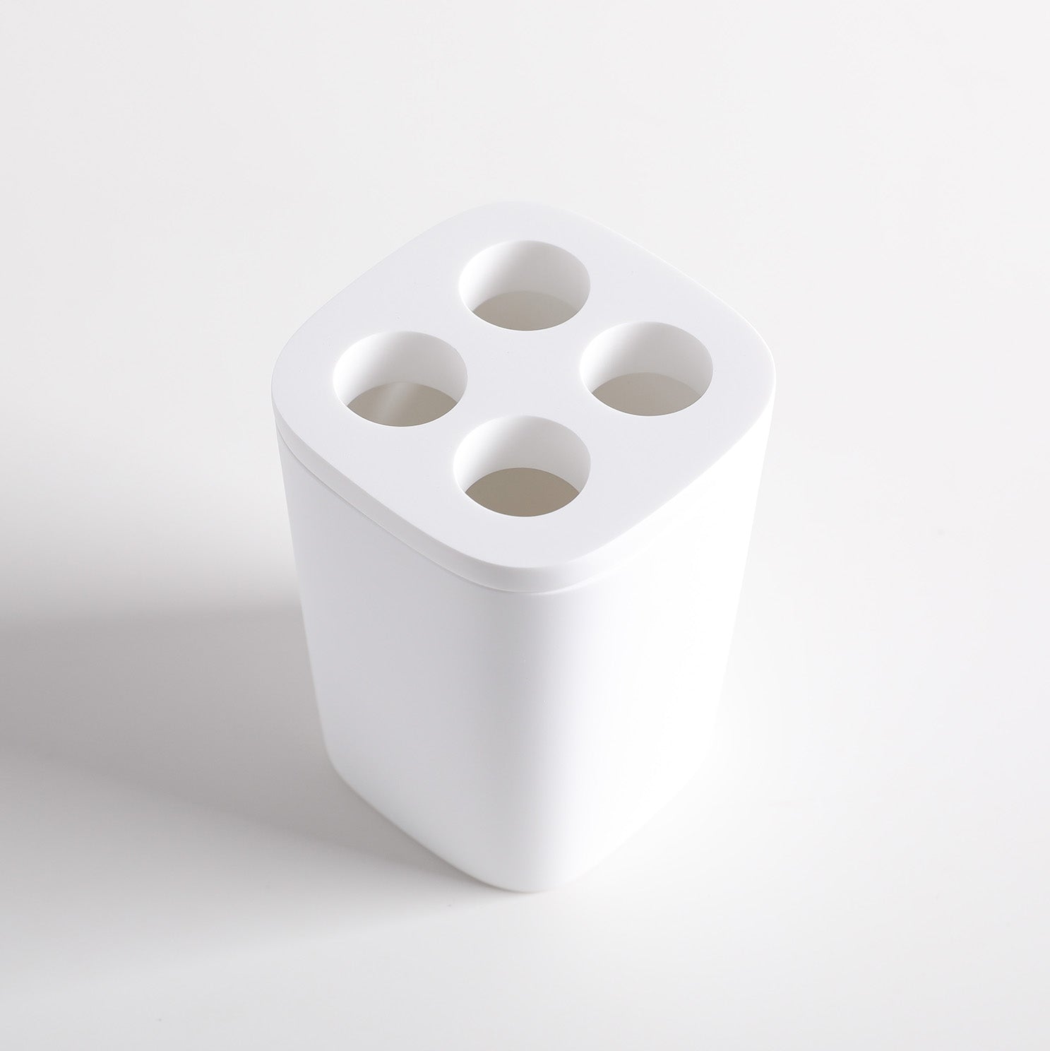 PLUTO 213 Tooth Brush Holder-8050 Solid Surfaces Home-INFINITE-訂造洗手盆,浴室翻新, small size bathtubs, custom-made bathtub HK,freestanding bathtub Hong Kong, 獨立式 浴缸 香港, premium bathtub brands HK, Where to buy bathtubs in Hong Kong, best custom bathroom furniture HK, Infinite Bath, Infinite浴缸, Cloakroom,Vanities, Mirrors,Bathroom Furniture, 浴室裝修,浴室 櫃 訂造