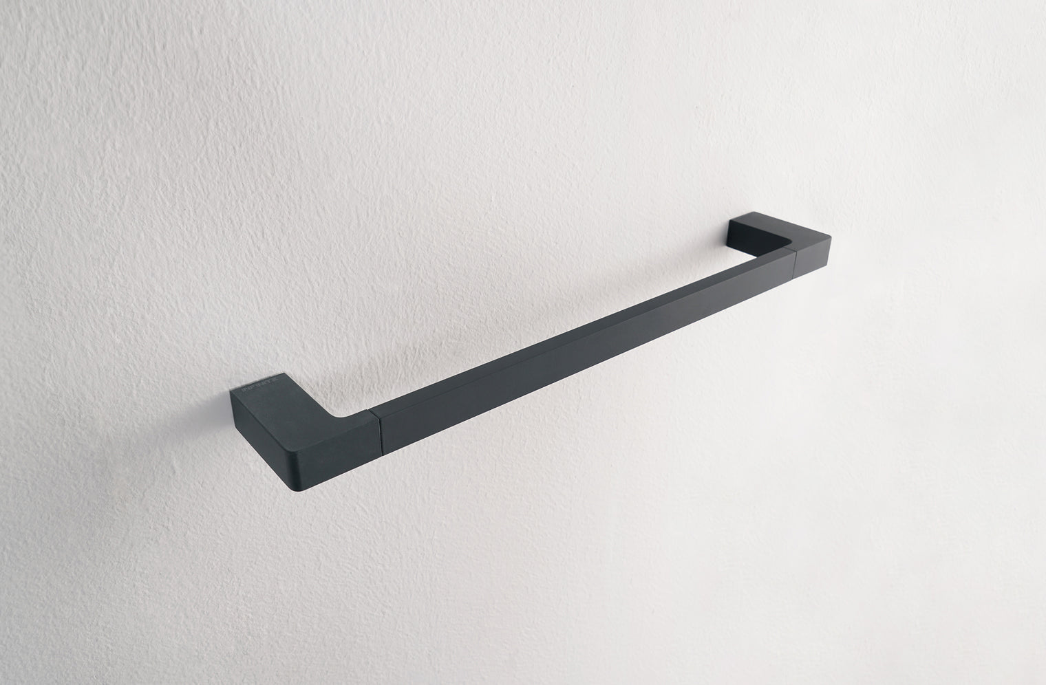 WIEN Towel Rail 45-Towel Rails & Towel Rings-high-end bathtub showroom Hong Kong, Infinite Bath, Infinite Showroom, mirror cabinet,Bathtub details, Bathroom Accessories,bathroom solid surface, bathroom tailor,bathroom furniture, 浴室物料,浴室配件,浴缸香港, Bathroomware ,Bespoke bathroom,洗手盤 訂造,Cloakroom,Vanities, Mirrors,Bathroom Furniture, 浴室裝修,浴室 櫃 訂造