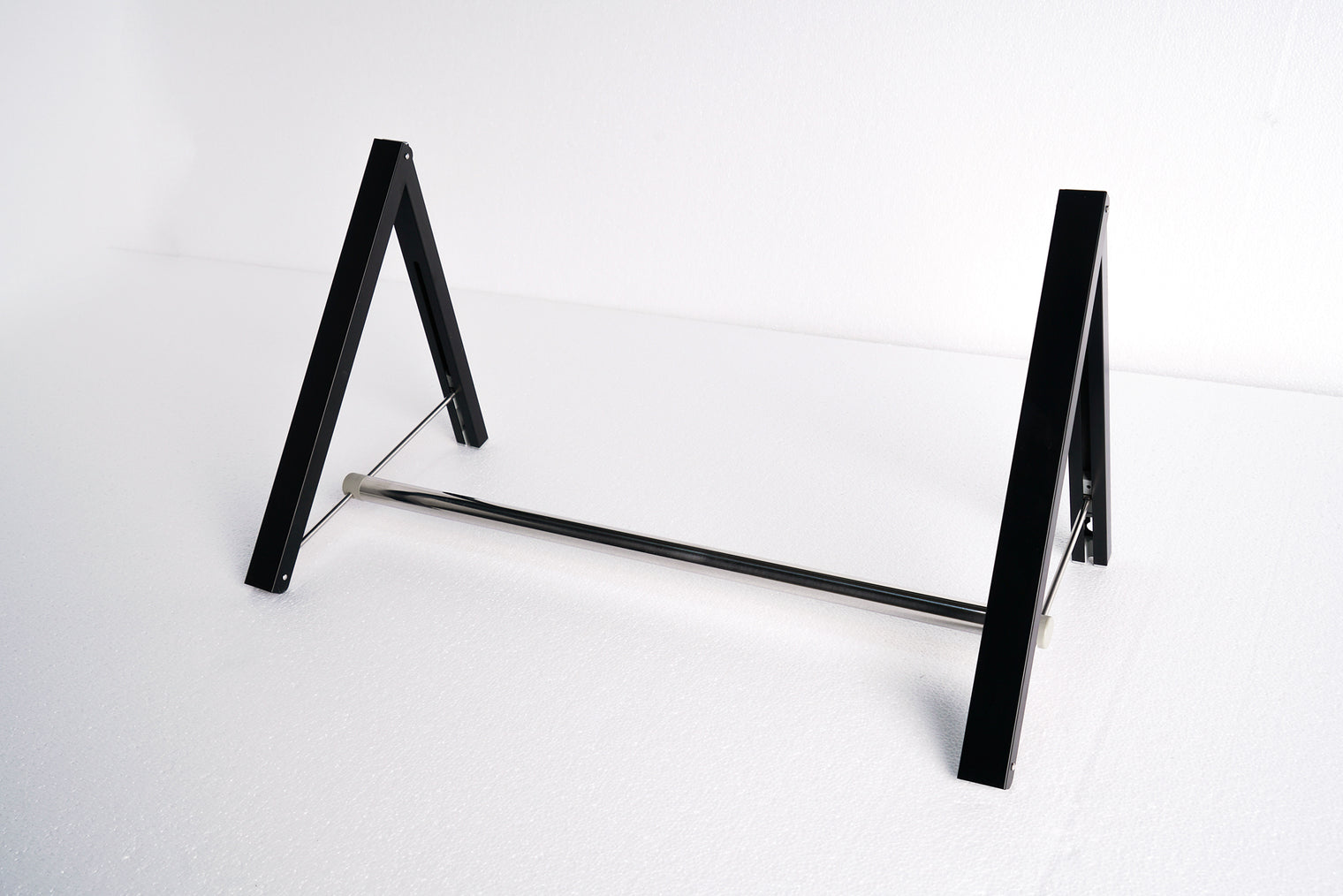 Foldable Clothes Rack-Accessories-INFINITE-訂造洗手盆,浴室翻新, small size bathtubs, custom-made bathtub HK,freestanding bathtub Hong Kong, 獨立式 浴缸 香港, premium bathtub brands HK, Where to buy bathtubs in Hong Kong, best custom bathroom furniture HK, Infinite Bath, Infinite浴缸, Cloakroom,Vanities, Mirrors,Bathroom Furniture, 浴室裝修,浴室 櫃 訂造