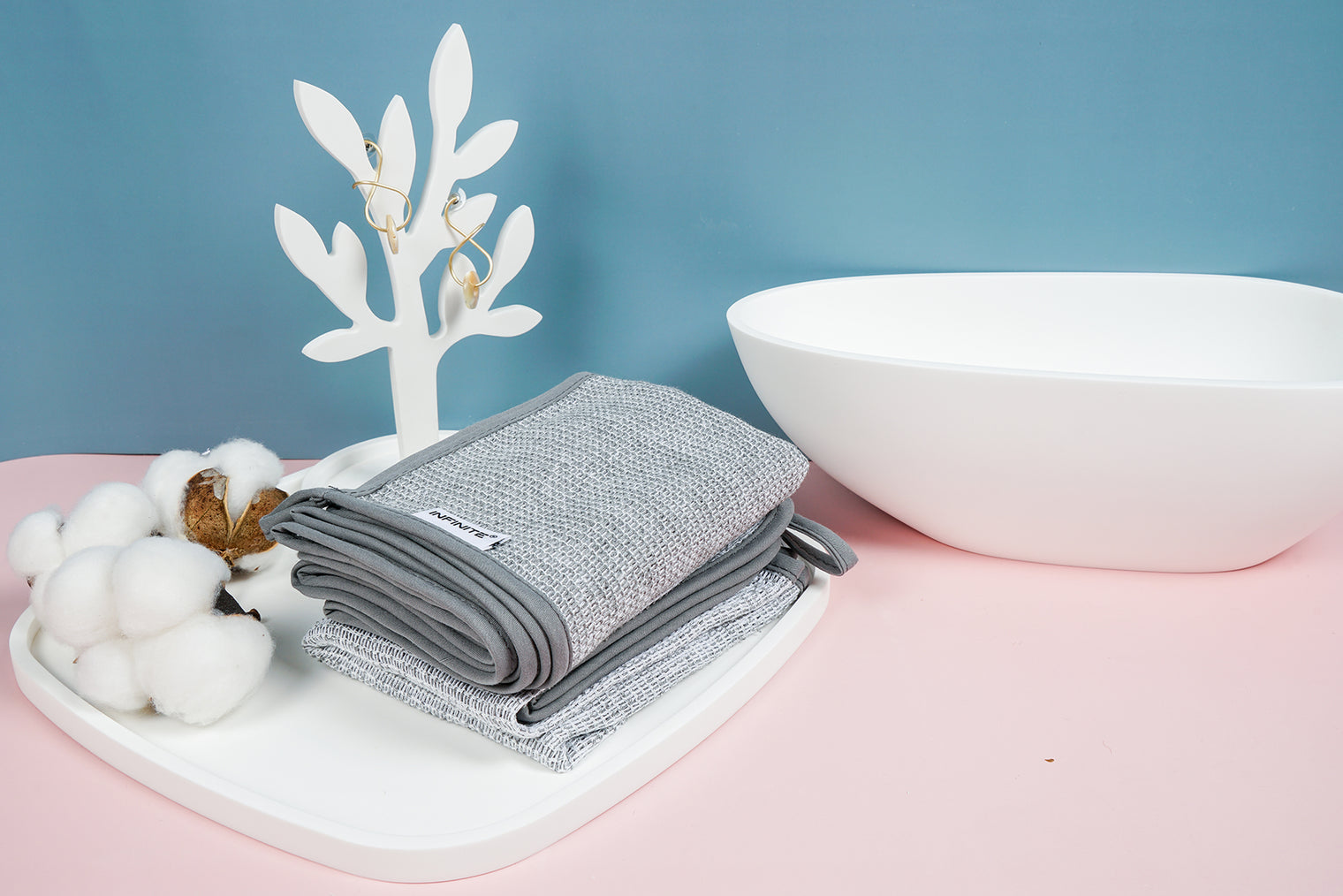 594 Charcoal Towel-Bath & Body-INFINITE-訂造洗手盆,浴室翻新, small size bathtubs, custom-made bathtub HK,freestanding bathtub Hong Kong, 獨立式 浴缸 香港, premium bathtub brands HK, Where to buy bathtubs in Hong Kong, best custom bathroom furniture HK, Infinite Bath, Infinite浴缸, Cloakroom,Vanities, Mirrors,Bathroom Furniture, 浴室裝修,浴室 櫃 訂造