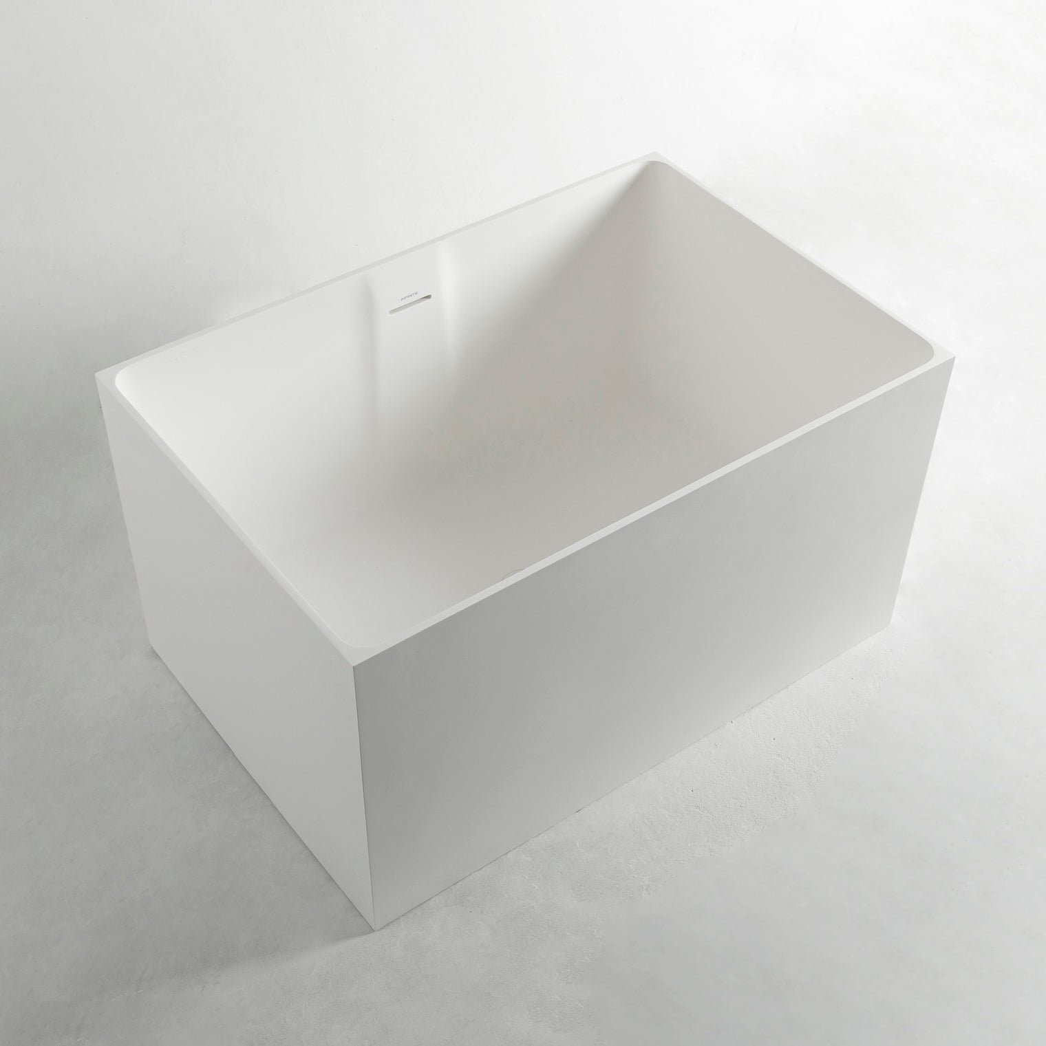 Cirque 100-BATHTUBS-INFINITE-訂造洗手盆,浴室翻新, small size bathtubs, custom-made bathtub HK,freestanding bathtub Hong Kong, 獨立式 浴缸 香港, premium bathtub brands HK, Where to buy bathtubs in Hong Kong, best custom bathroom furniture HK, Infinite Bath, Infinite浴缸, Cloakroom,Vanities, Mirrors,Bathroom Furniture, 浴室裝修,浴室 櫃 訂造