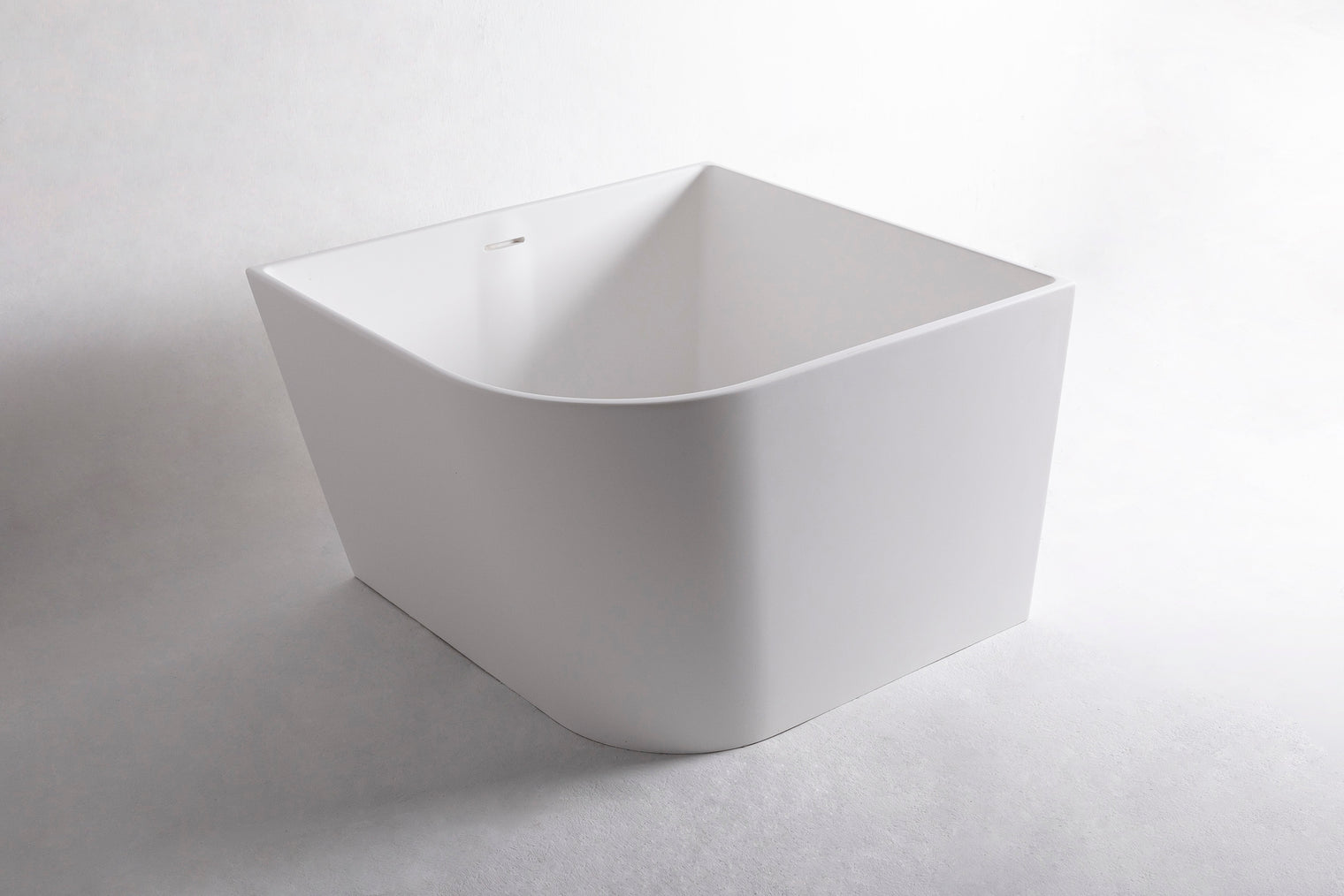 Siena 90L-BATHTUBS-INFINITE-訂造洗手盆,浴室翻新, small size bathtubs, custom-made bathtub HK,freestanding bathtub Hong Kong, 獨立式 浴缸 香港, premium bathtub brands HK, Where to buy bathtubs in Hong Kong, best custom bathroom furniture HK, Infinite Bath, Infinite浴缸, Cloakroom,Vanities, Mirrors,Bathroom Furniture, 浴室裝修,浴室 櫃 訂造