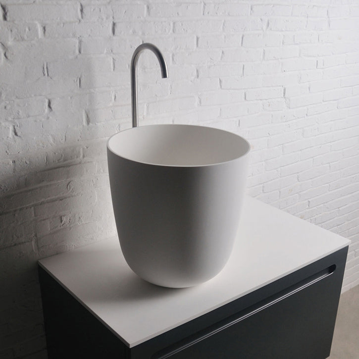 Super Thin Edge Laundry 39-OVERCOUNTER WASHBASINS-訂造一體無縫洗手盆,Tailor made Washbasins,waterbasin hk, 浴室物料,浴室裝修,訂造洗手盆,浴室翻新,Bathroomware ,Bespoke bathroom,浴室配件,訂造浴室潔具,訂造浴室傢俬,香港 浴室設計 公司,best custom bathroom furniture HK, Infinite Bath
