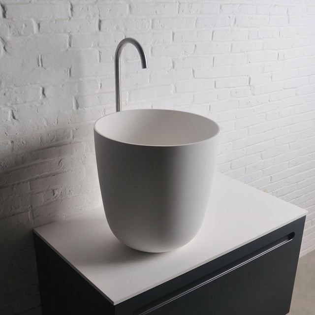 Super Thin Edge Laundry 39-OVERCOUNTER WASHBASINS-訂造一體無縫洗手盆,Tailor made Washbasins,waterbasin hk, 浴室物料,浴室裝修,訂造洗手盆,浴室翻新,Bathroomware ,Bespoke bathroom,浴室配件,訂造浴室潔具,訂造浴室傢俬,香港 浴室設計 公司,best custom bathroom furniture HK, Infinite Bath