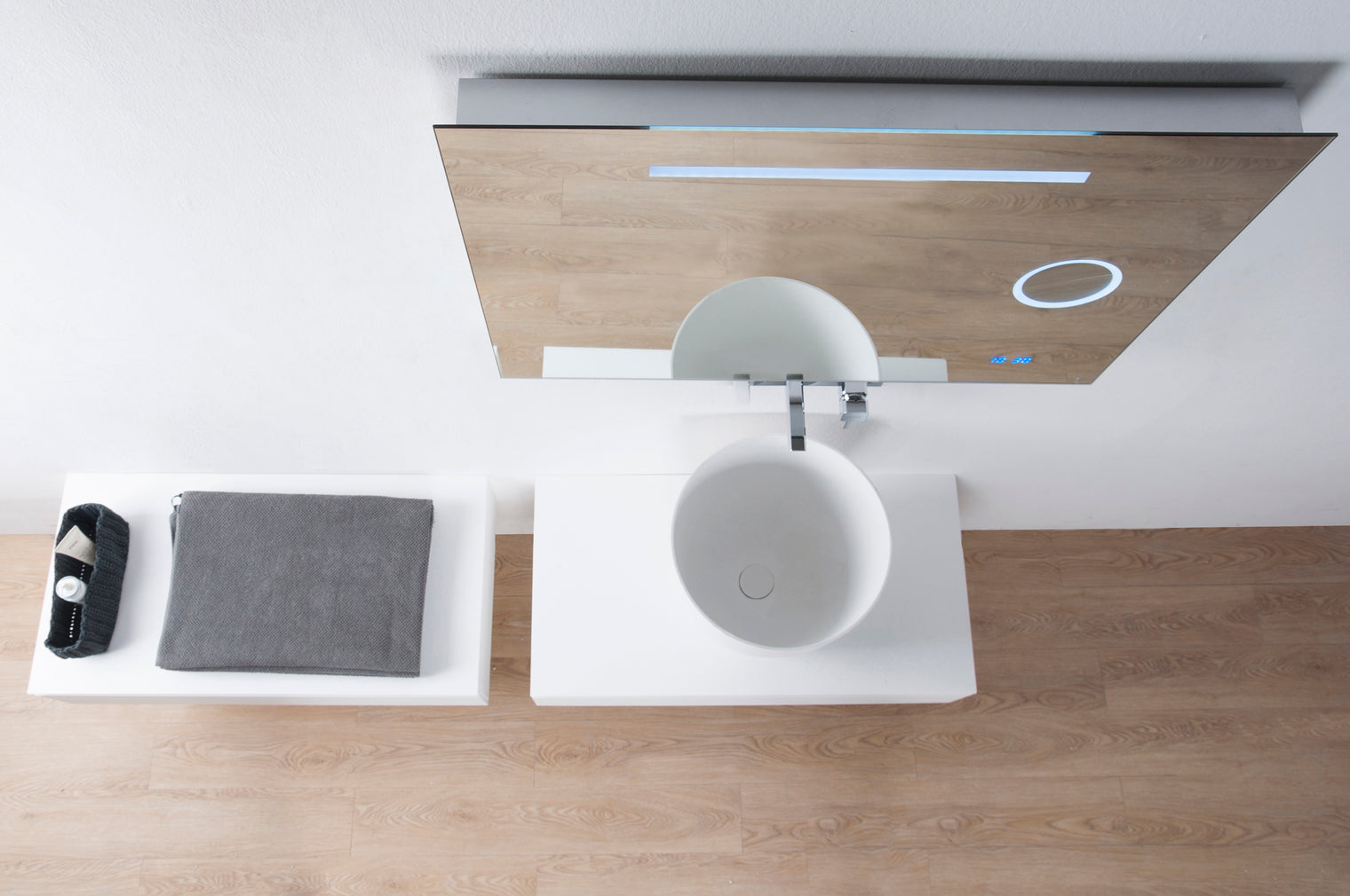 Super Thin Edge Laundry 39-OVERCOUNTER WASHBASINS-訂造一體無縫洗手盆,Tailor made Washbasins,waterbasin hk, 浴室物料,浴室裝修,訂造洗手盆,浴室翻新,Bathroomware ,Bespoke bathroom,浴室配件,訂造浴室潔具,訂造浴室傢俬,香港 浴室設計 公司,best custom bathroom furniture HK, Infinite Bath