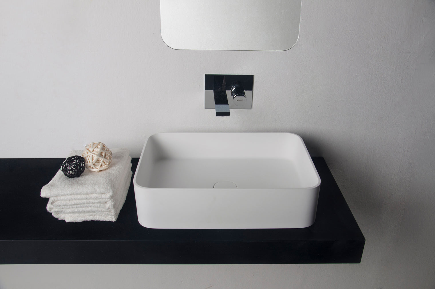 Super Thin Edge RR 50-OVERCOUNTER WASHBASINS-訂造一體無縫洗手盆,Tailor made Washbasins,waterbasin hk, 浴室物料,浴室裝修,訂造洗手盆,浴室翻新,Bathroomware ,Bespoke bathroom,浴室配件,訂造浴室潔具,訂造浴室傢俬,香港 浴室設計 公司,best custom bathroom furniture HK, Infinite Bath